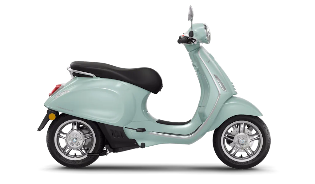 Vespa Primavera Elettrica 45 a Torino