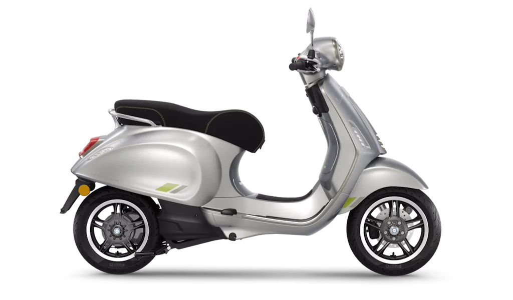 Vespa Primavera Elettrica 70 a Torino