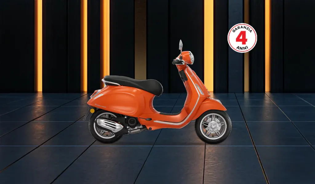 Vespa Primavera è tua da 139€ al mese con bauletto e immatricolazione incluse