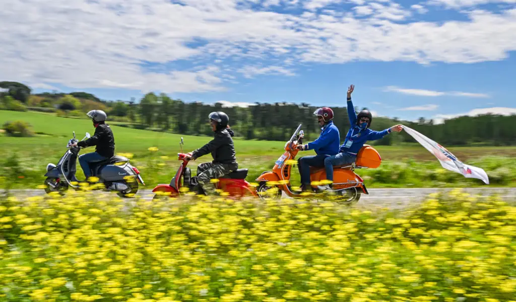 Vespa compie 80 anni: la storia di un’icona mondiale