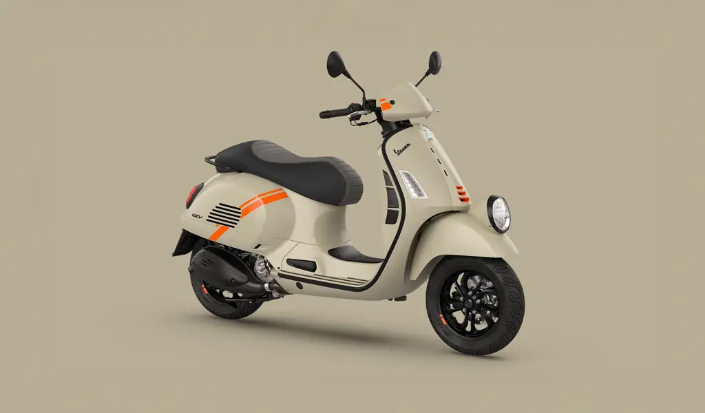Vespa GTV, il leggendario vespone si evolve da Mo.Vi a Torino